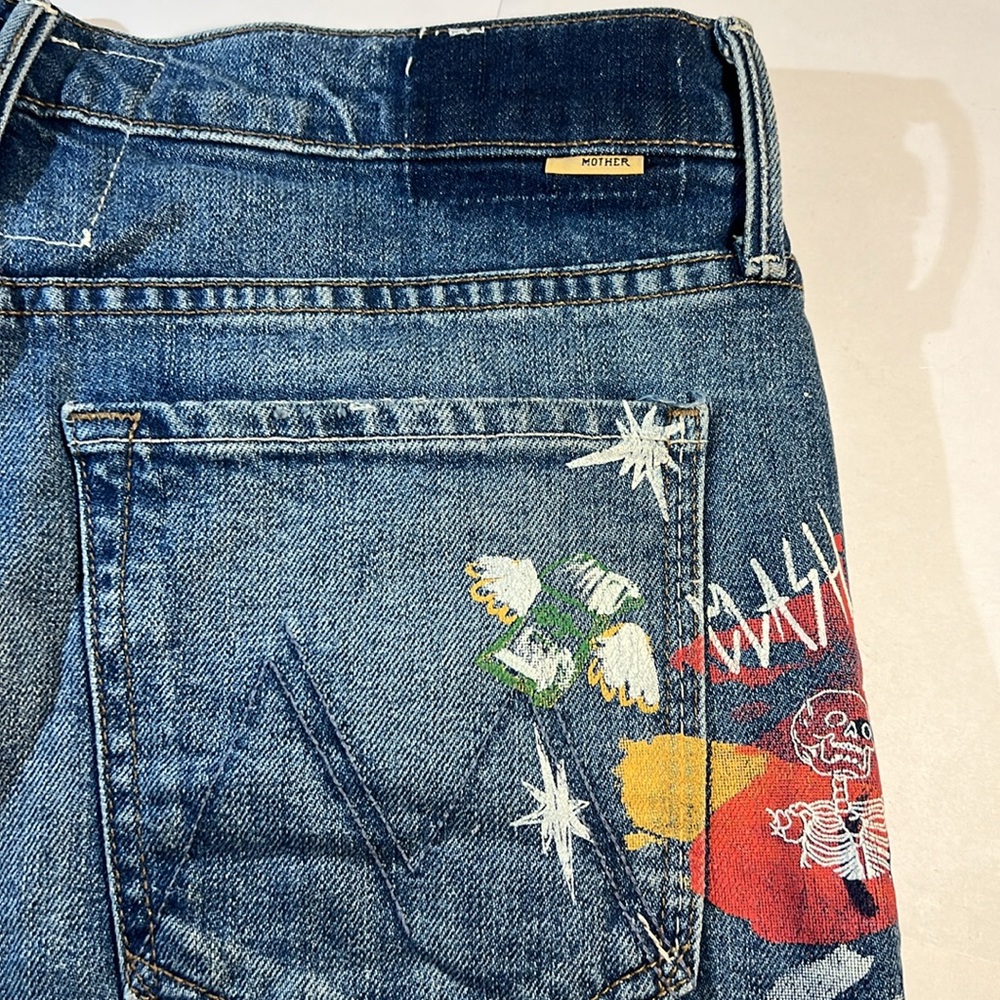 NWOT Mother The Vagabond Cuffed Fray Short Spooky Voodoo Wash Painted 27 - Picture 13 of 14